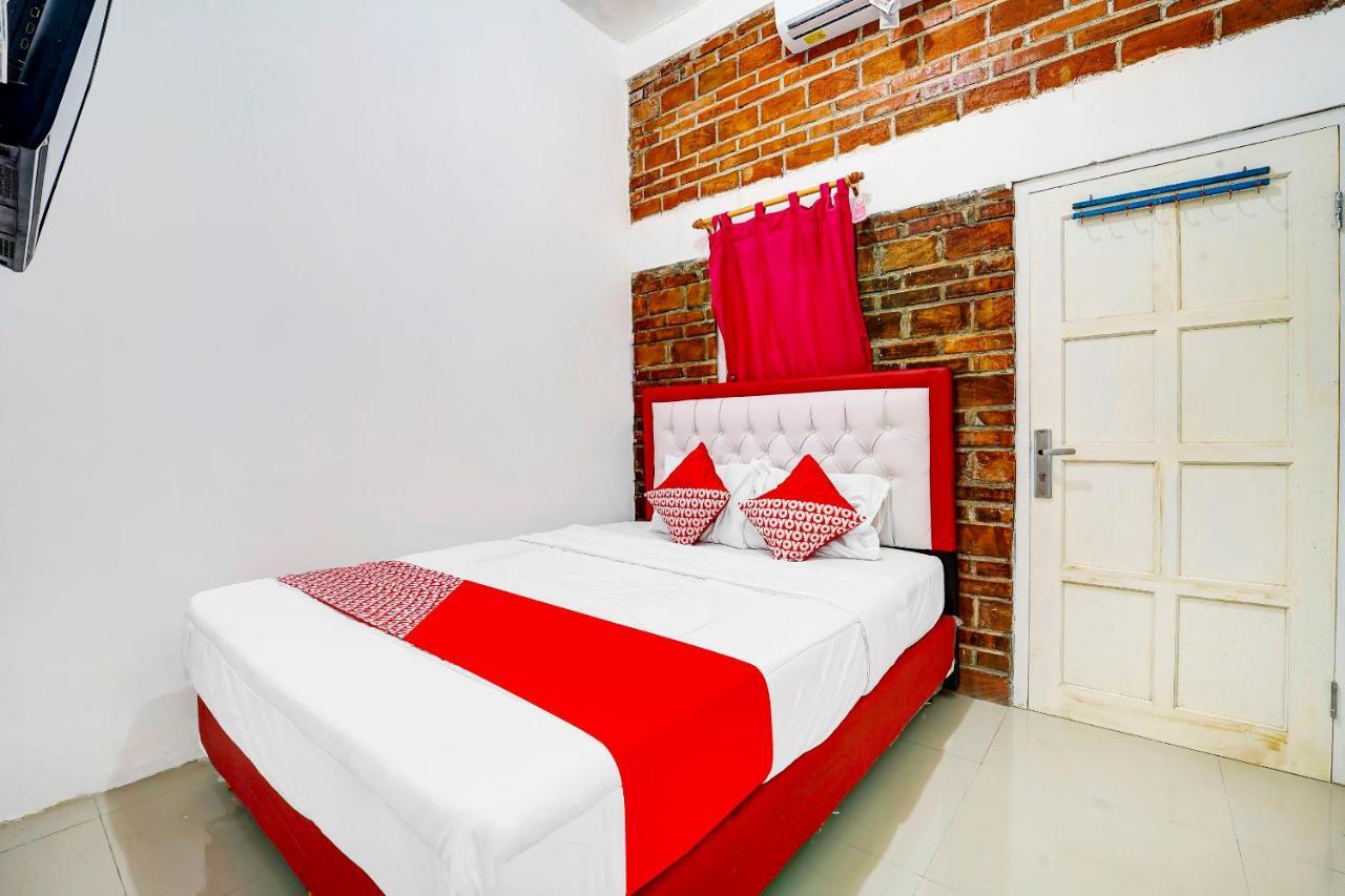 Super Oyo 91173 Guesthouse King Puntodewo Pakualaman Luaran gambar