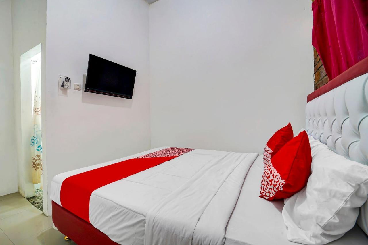 Super Oyo 91173 Guesthouse King Puntodewo Pakualaman Luaran gambar
